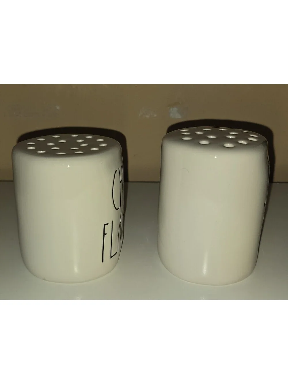 Rae Dunn Spice Rub & Chili Flakes Shaker Set Farmhouse Ceramic Kitchen Decor